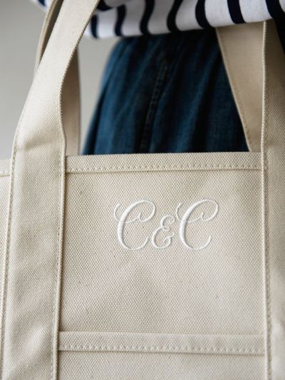Urban Outfitters☆ 貝殻シェル刺繍・キャンバス・ダッグバッグ Amazon | キャンバストート ロゴバッグ シュシュハンドル