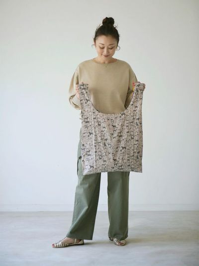 New Dog Paradise pt. マルチバッグ（L） | HUG O WaR ONLINE STORE