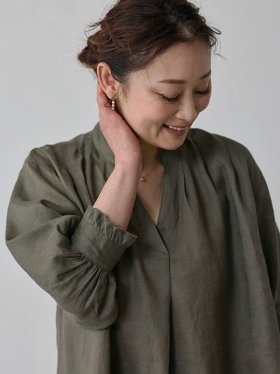 リネンフリルスキッパーオーバーブラウス | HUG O WaR ONLINE STORE