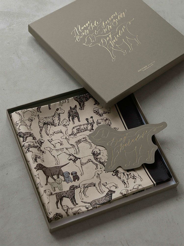 New Dog Paradiseシルクスカーフ | HUG O WaR ONLINE STORE