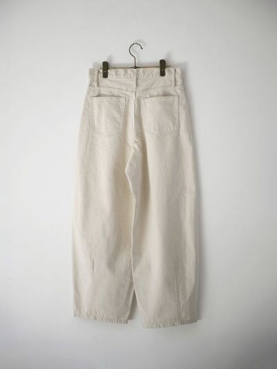 美品 ハグオーワー バルーンデニムパンツ アイボリー L タグあり バルーンデニムパンツ | HUG O WaR ONLINE STORE