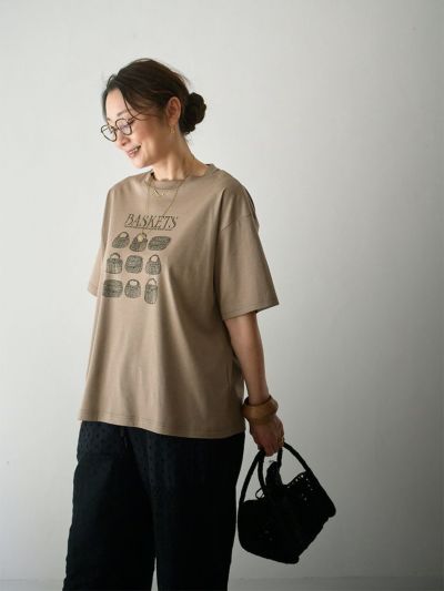 バスケットイラストpt.T-sh ハグオーワー　アッシュブラウン　新品未使用 バスケットイラストpt.T-sh | HUG O WaR ONLINE STORE