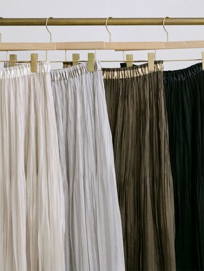 ロンドオーガンザランダムプリーツスカート | HUG O WaR ONLINE STORE