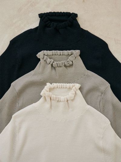 フリルハイネックセーター | HUG O WaR ONLINE STORE